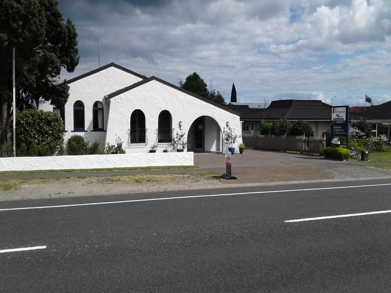 Barrington House Taupo Apartment Bagian luar foto